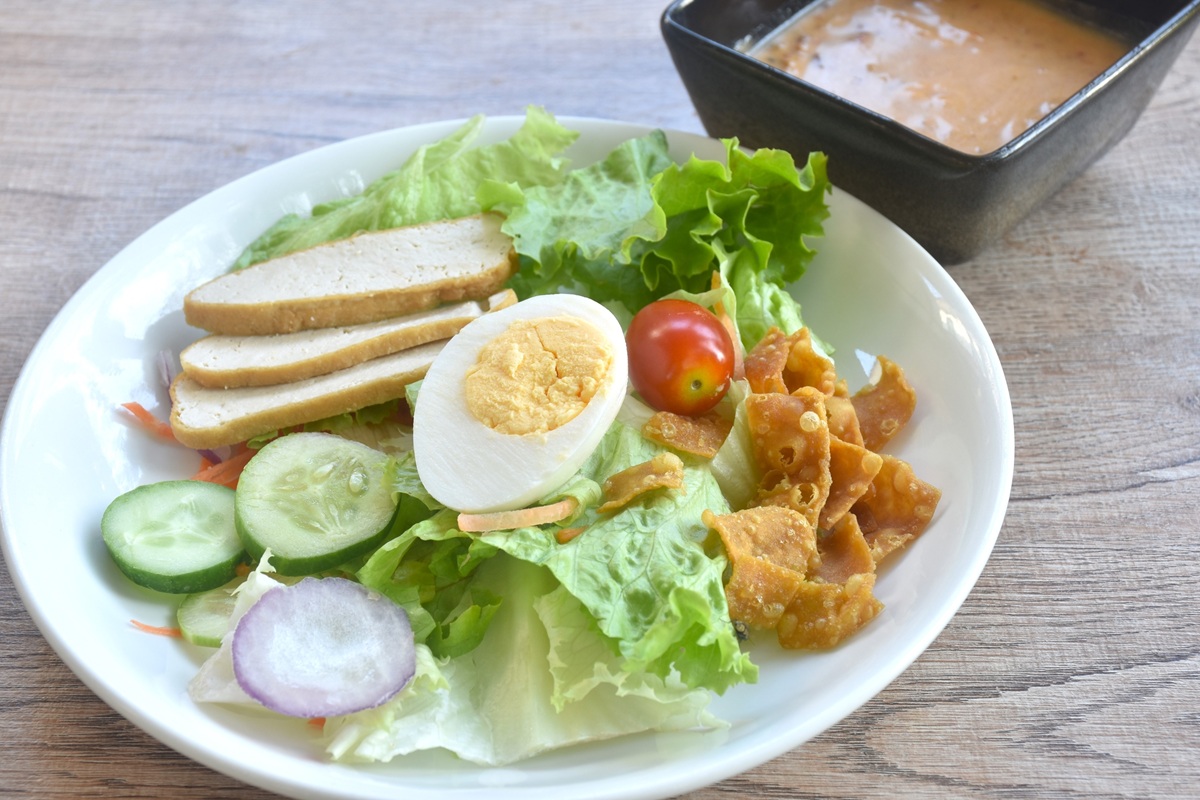 吃生菜沙拉小心反害身體更累！醫揪「4...