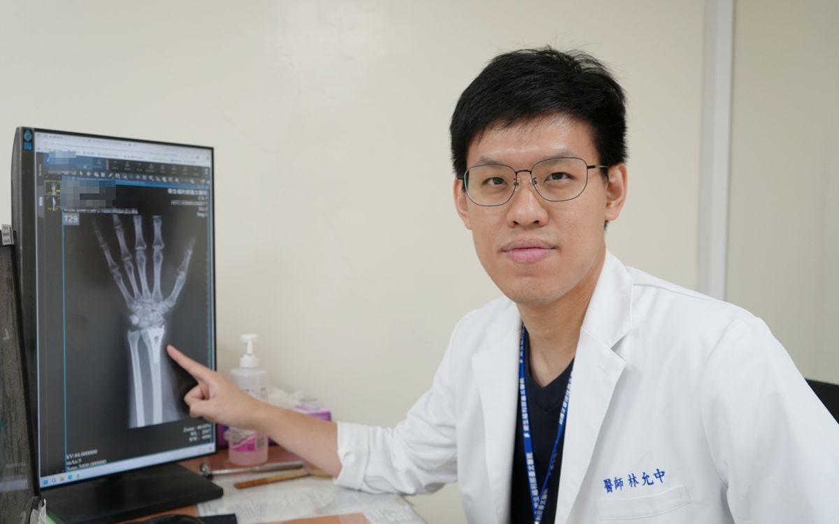 臺北醫院陪伴復健重生　李先生車禍後勇敢找回工作與生活