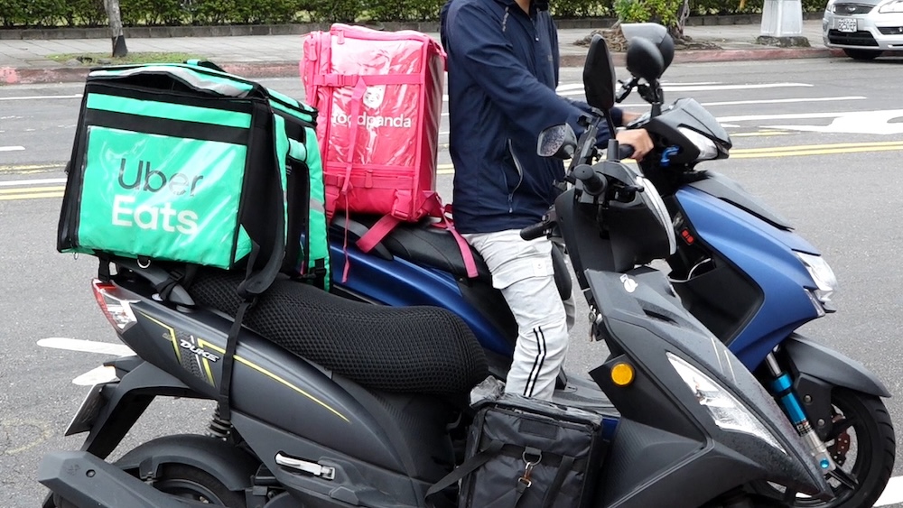 外送專法衝擊5萬外送員生計　協會示警...