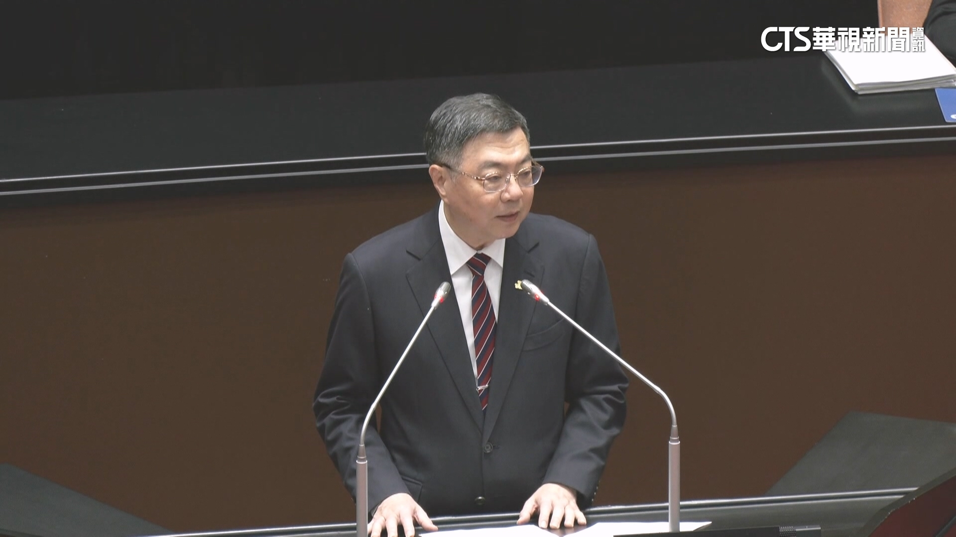 卓盼速審「政院版財劃法」　藍不同調　...