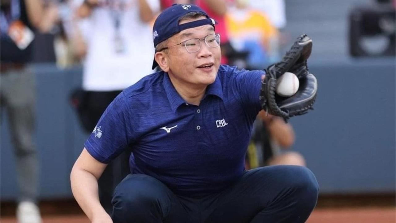 棒球員赴中打球惹議！蔡其昌憂成「羞辱國家樣板」
