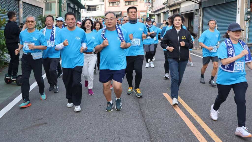 公益反毒路跑登場　苗栗縣長行銷明德水...