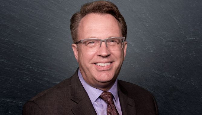 快訊／AI泡沫之際「聯準會大佬說話了」　美股開盤4大指數一度齊漲