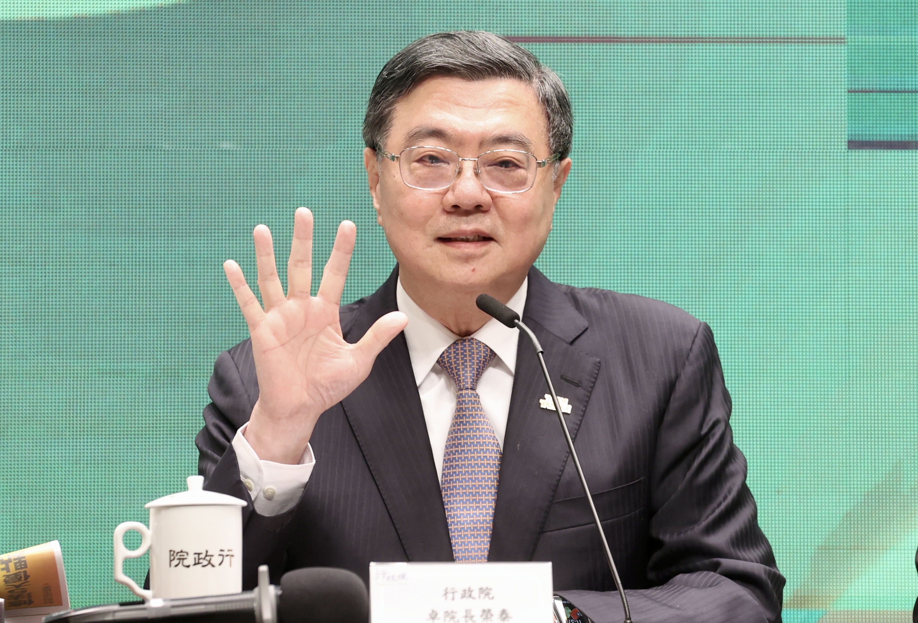 新聞幕後／政院版財劃法 在朝小野大結...