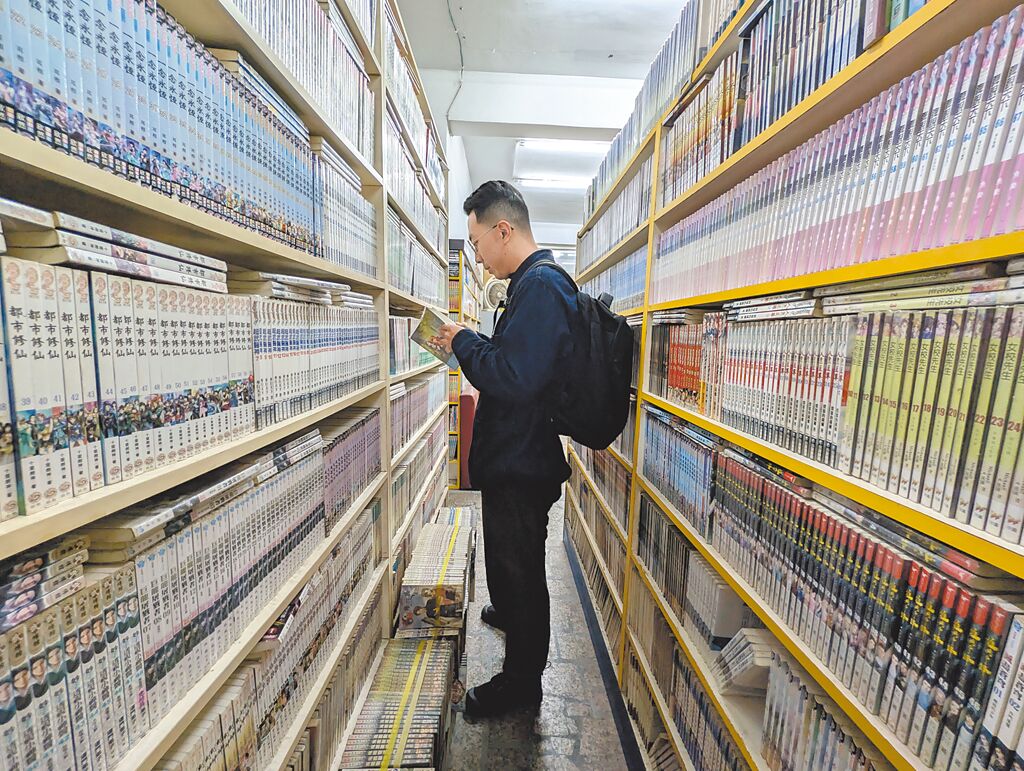 讀者換口味 言情小說龍頭熄燈