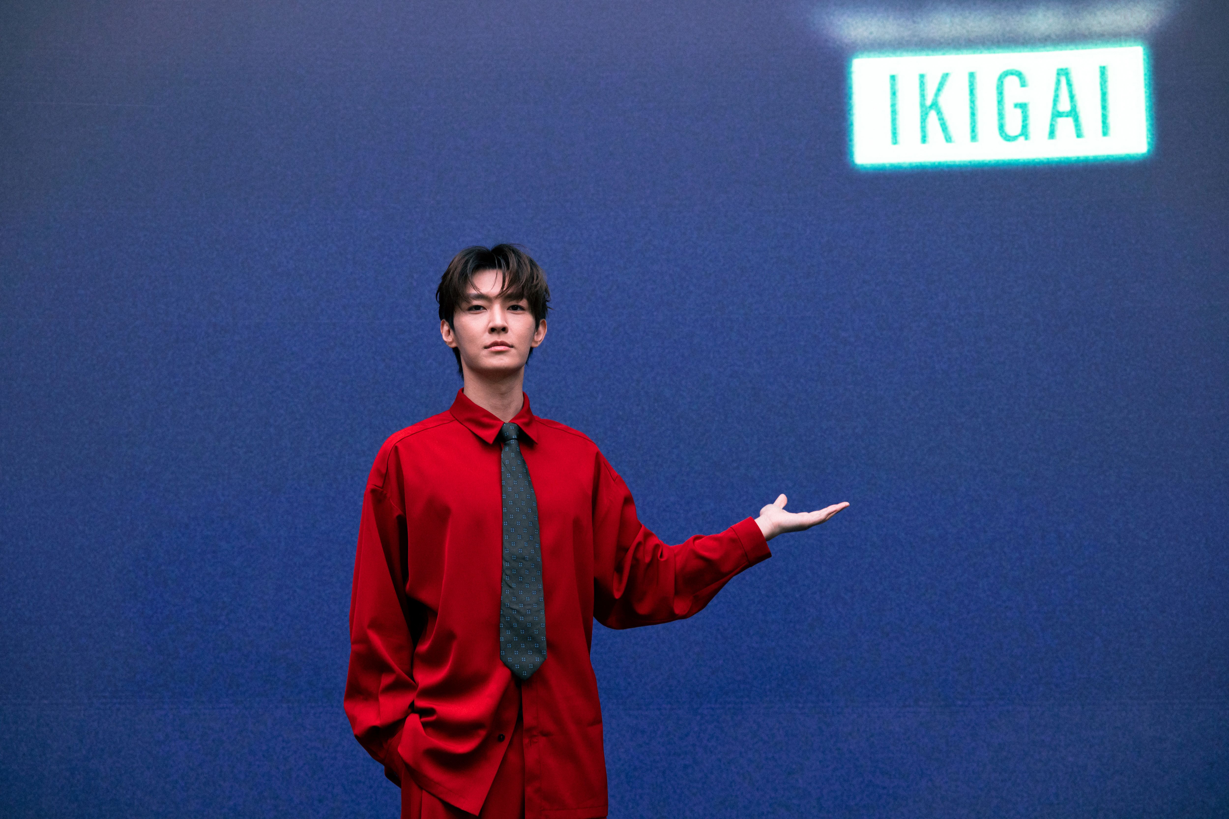 炎亞綸生日見粉絲送驚喜爆哭！ 宣布兩...