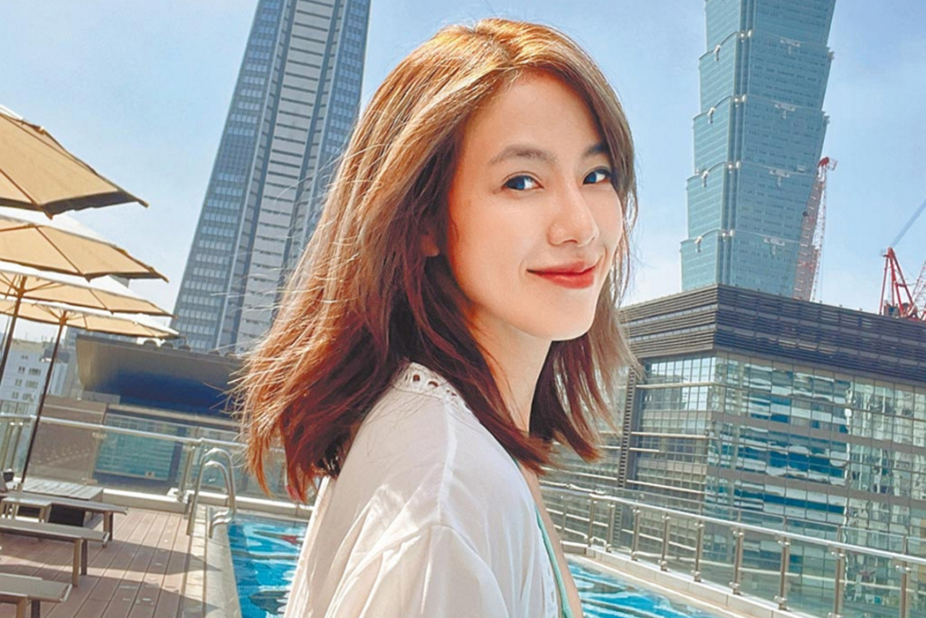 女星長文控訴越南遇司機敲詐！「被丟包高架橋」扛行李急奔機場