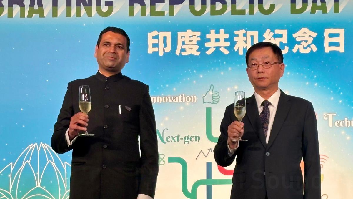 新任印度駐台代表國慶酒會首亮相　中英雙語致詞